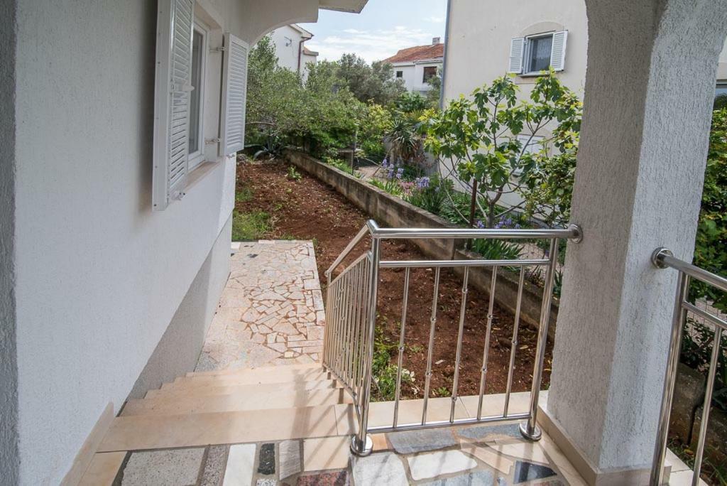 Beljan Apartments Krk Town Exterior photo
