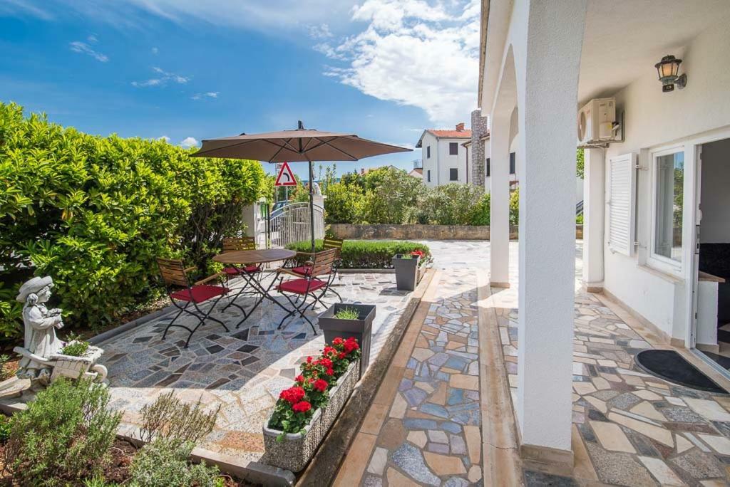 Beljan Apartments Krk Town Exterior photo