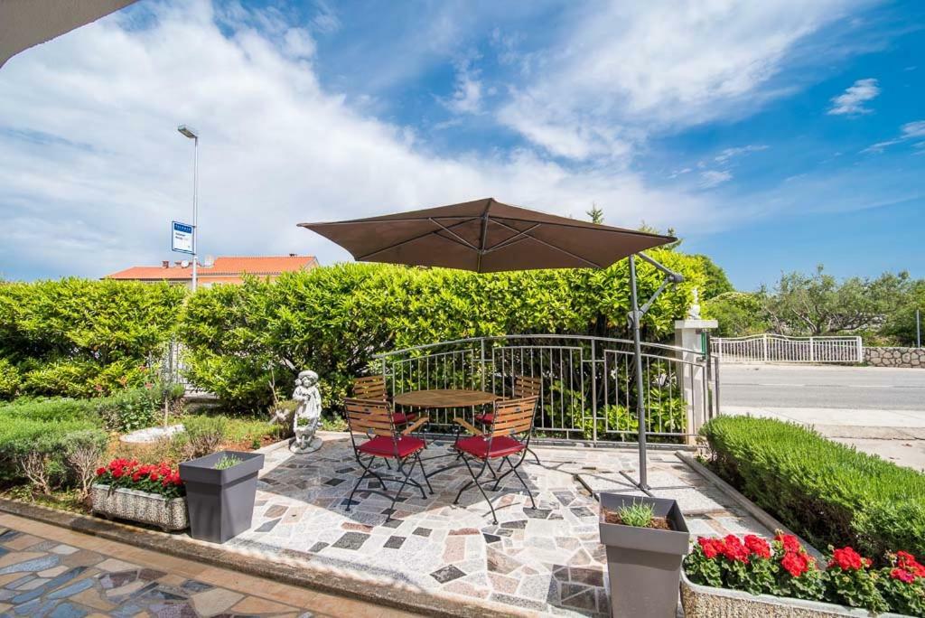 Beljan Apartments Krk Town Exterior photo